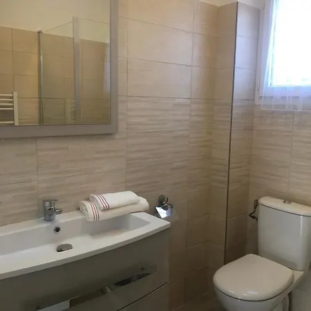 U Mandarinu בית נופש